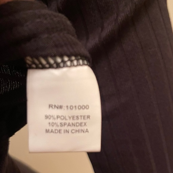 NWT 1 piece jumpsuit - Picture 10 of 10